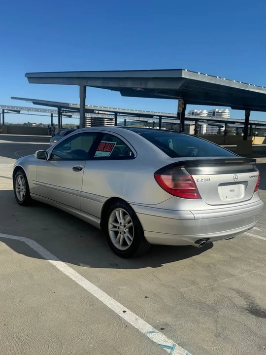 2002 Mercedes-Benz W203 C-Class - Image 7 of 18
