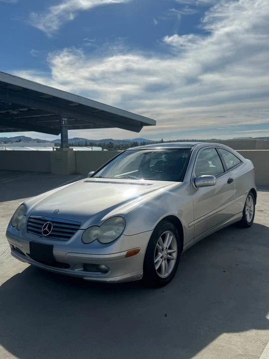 2002 Mercedes-Benz W203 C-Class - Image 2 of 20
