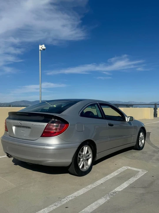 2002 Mercedes-Benz W203 C-Class - Image 8 of 20