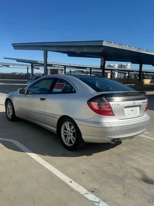 2002 Mercedes-Benz W203 C-Class - Image 10 of 20