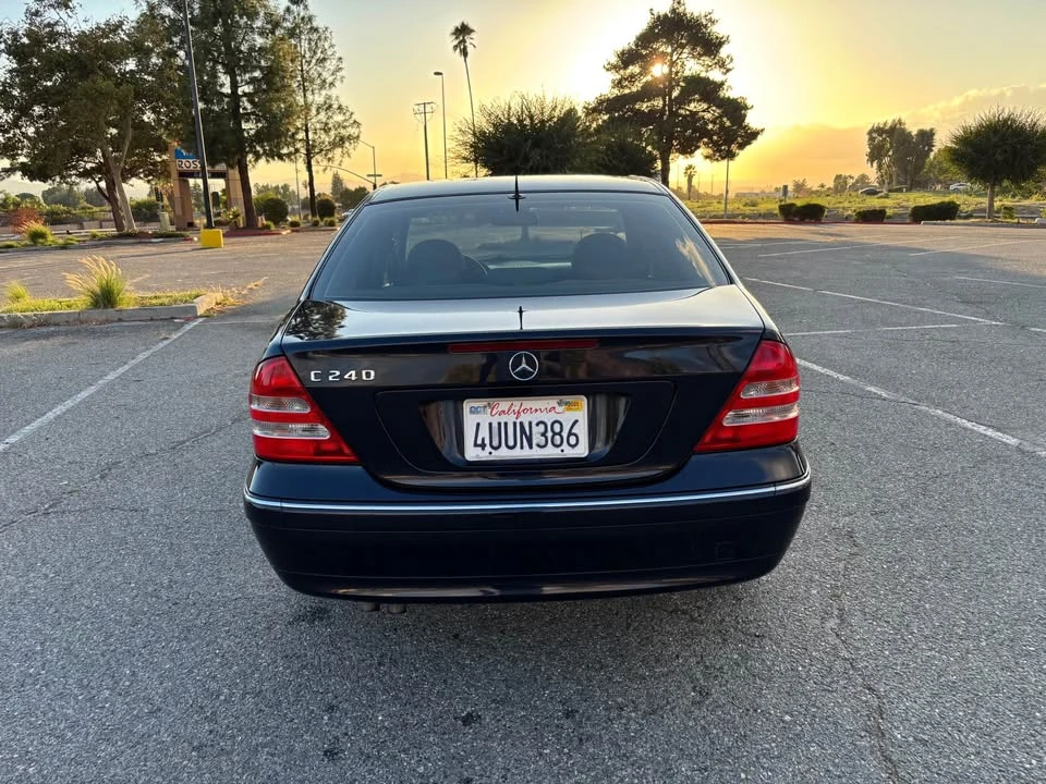 2002 Mercedes-Benz W203 C-Class - Image 4 of 14