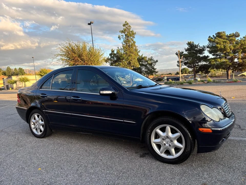 2002 Mercedes-Benz W203 C-Class - Image 7 of 14