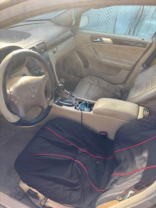 2002 Mercedes-Benz W203 C-Class - Image 4 of 5