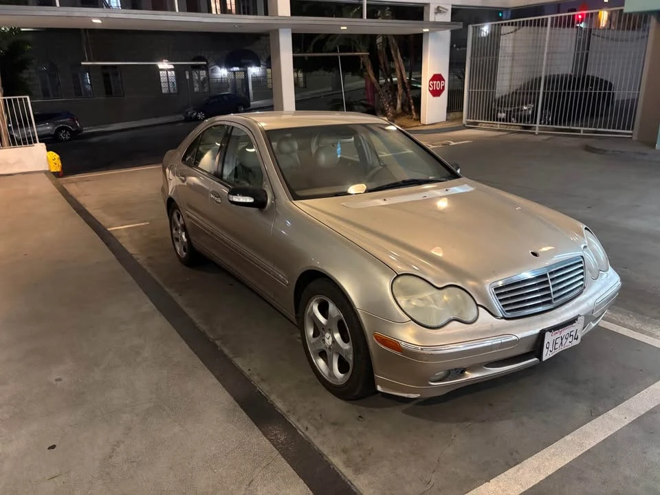 2002 Mercedes-Benz W203 C-Class - Image 2 of 5