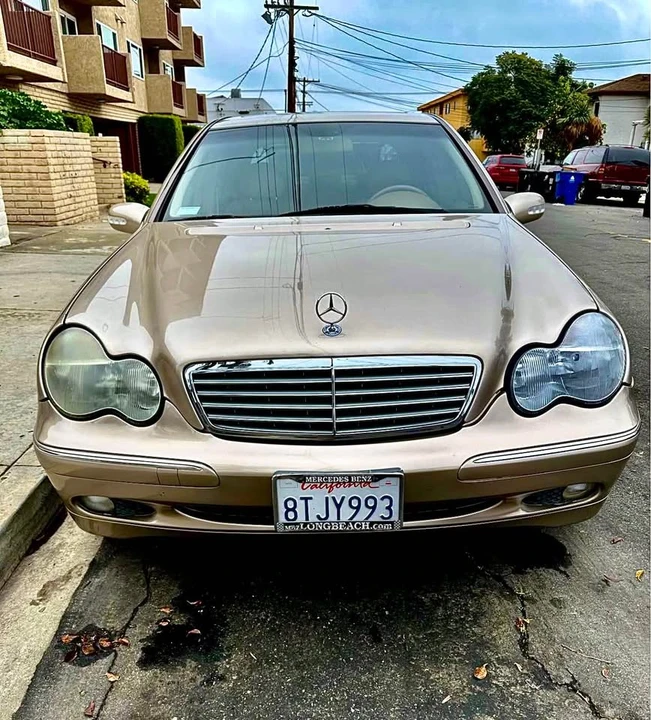 2002 Mercedes-Benz W203 C-Class - Image 12 of 16