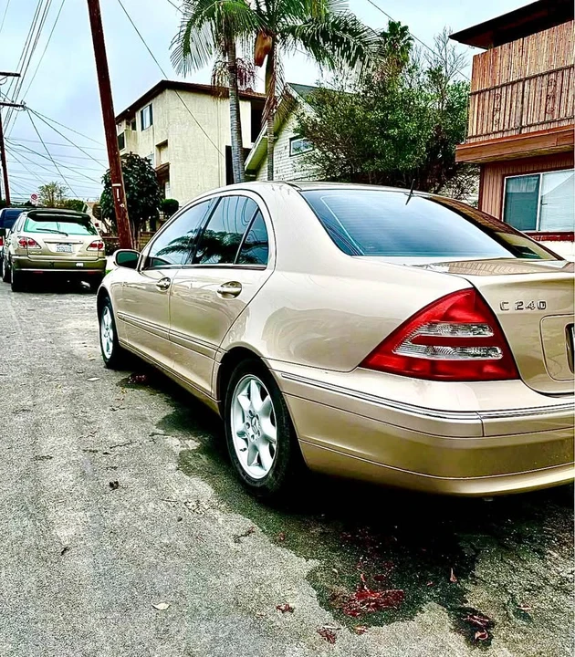 2002 Mercedes-Benz W203 C-Class - Image 4 of 16