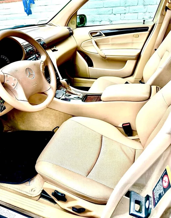 2002 Mercedes-Benz W203 C-Class - Image 15 of 16
