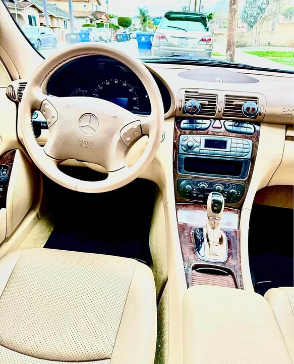 2002 Mercedes-Benz W203 C-Class - Image 8 of 16