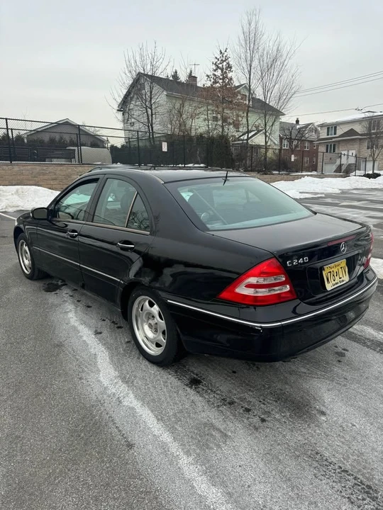 2002 Mercedes-Benz W203 C-Class - Image 4 of 4