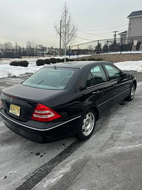 2002 Mercedes-Benz W203 C-Class - Image 3 of 4
