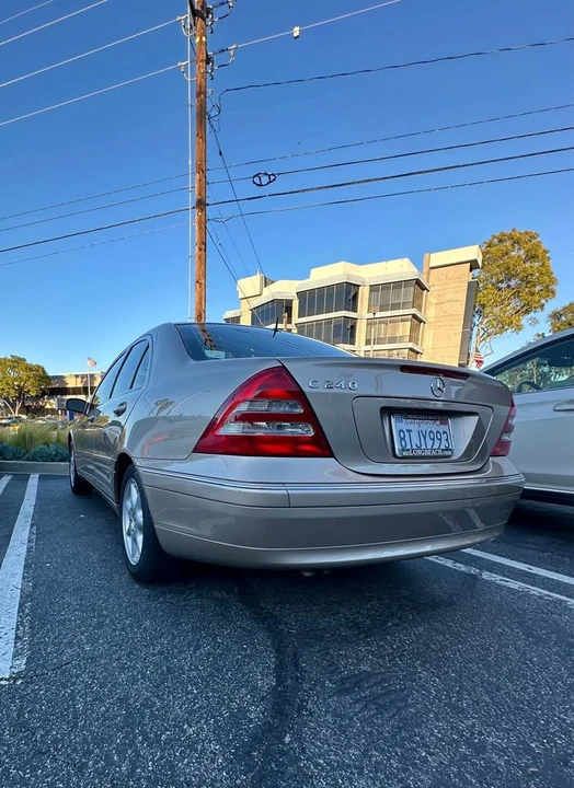 2002 Mercedes-Benz W203 C-Class - Image 17 of 19