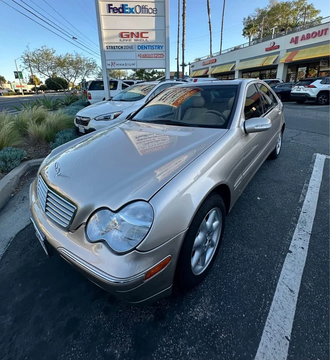 2002 Mercedes-Benz W203 C-Class - Image 9 of 19