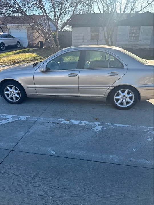 2002 Mercedes-Benz W203 C-Class - Image 4 of 10
