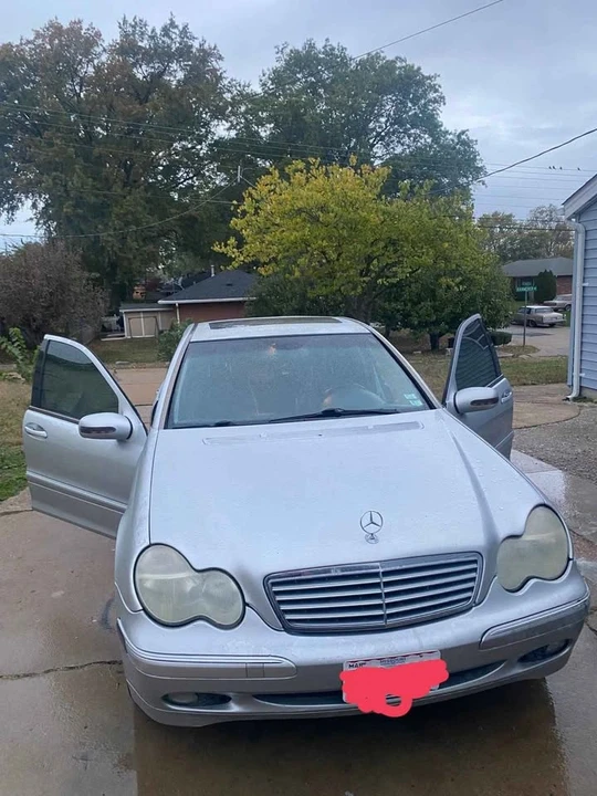 2002 Mercedes-Benz W203 C-Class - Image 3 of 7