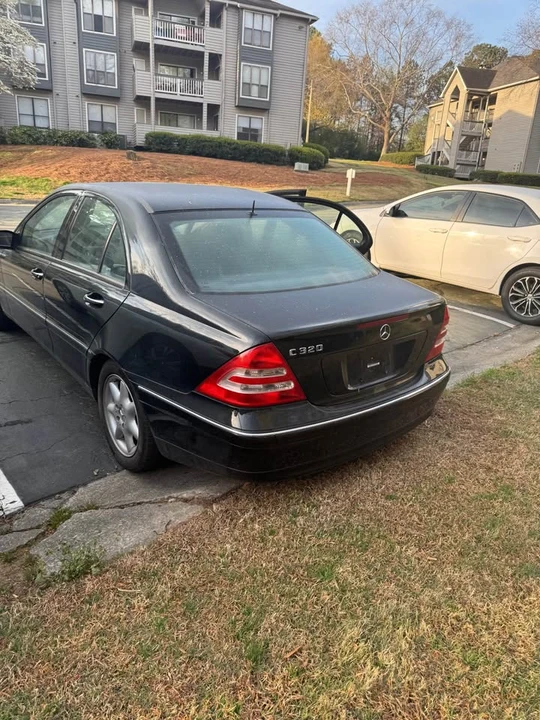 2002 Mercedes-Benz W203 C-Class - Image 10 of 13