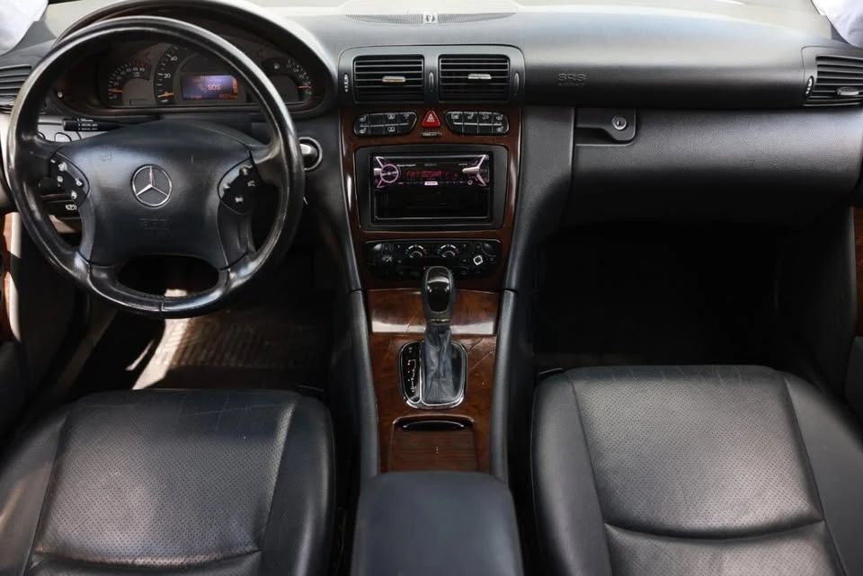 2002 Mercedes-Benz W203 C-Class - Image 2 of 20