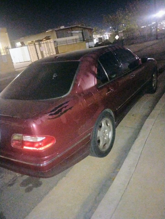 2002 Mercedes-Benz W210 E-Class - Image 4 of 5