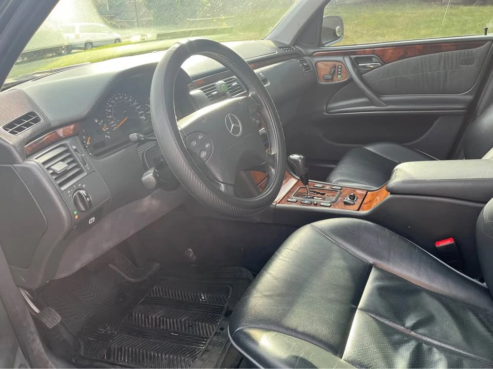 2002 Mercedes-Benz W210 E-Class - Image 4 of 9
