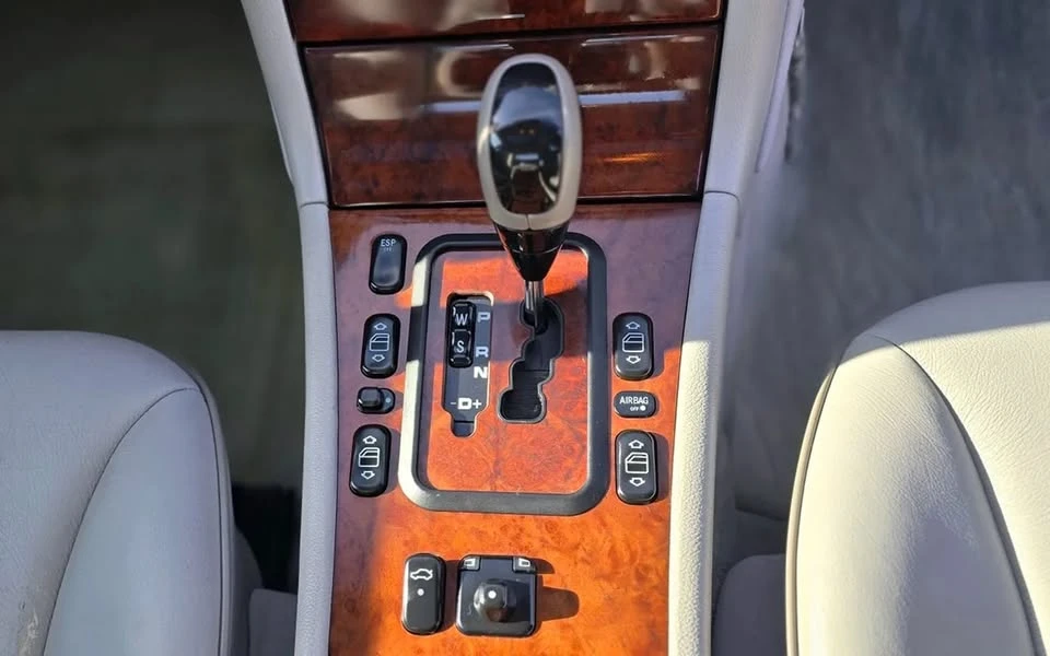 2002 Mercedes-Benz W210 E-Class - Image 12 of 20