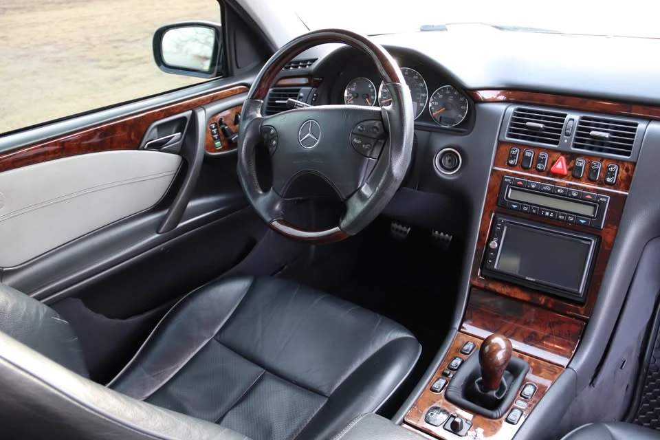 2002 Mercedes-Benz W210 E-Class - Image 12 of 20