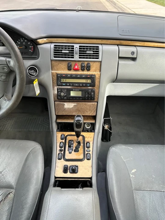 2002 Mercedes-Benz W210 E-Class - Image 13 of 16