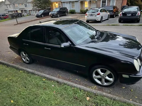 2002 Mercedes-Benz E320