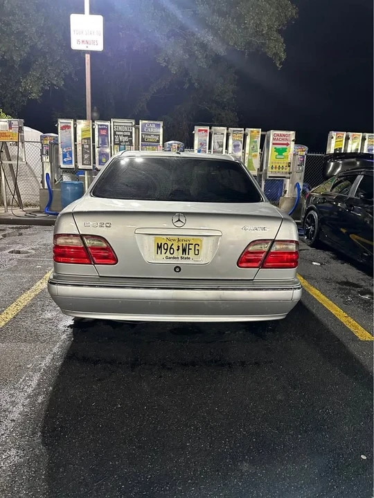 2002 Mercedes-Benz W210 E-Class - Image 10 of 11