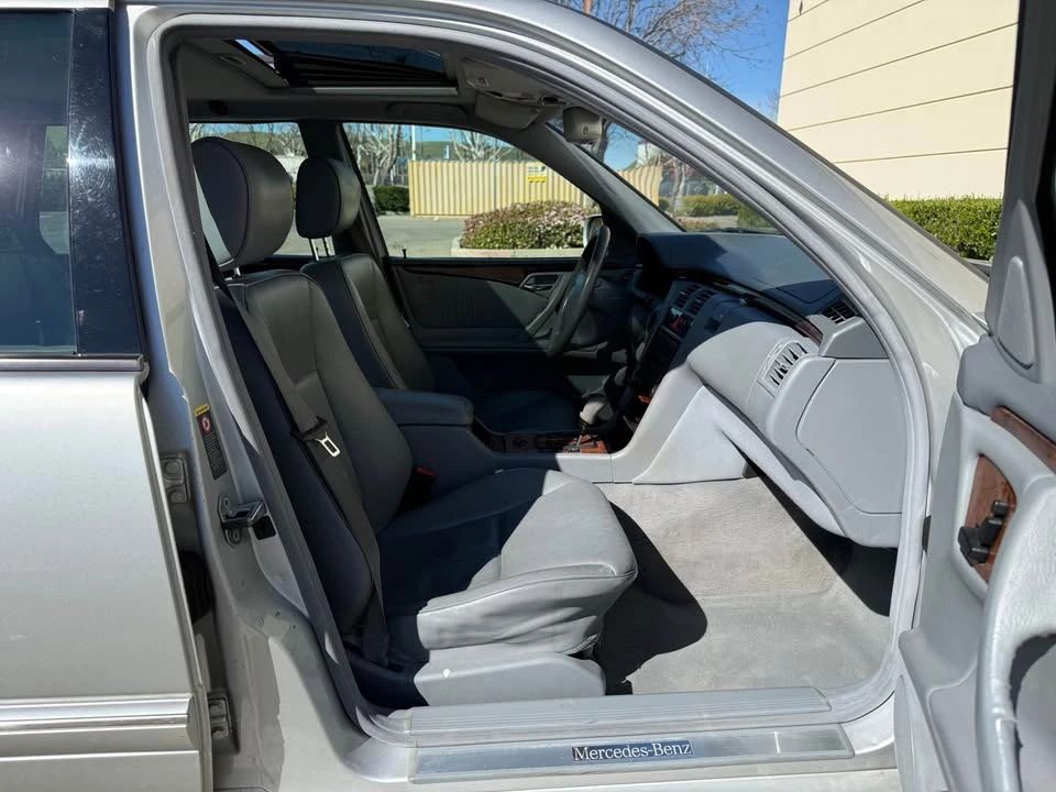 2002 Mercedes-Benz W210 E-Class - Image 12 of 17