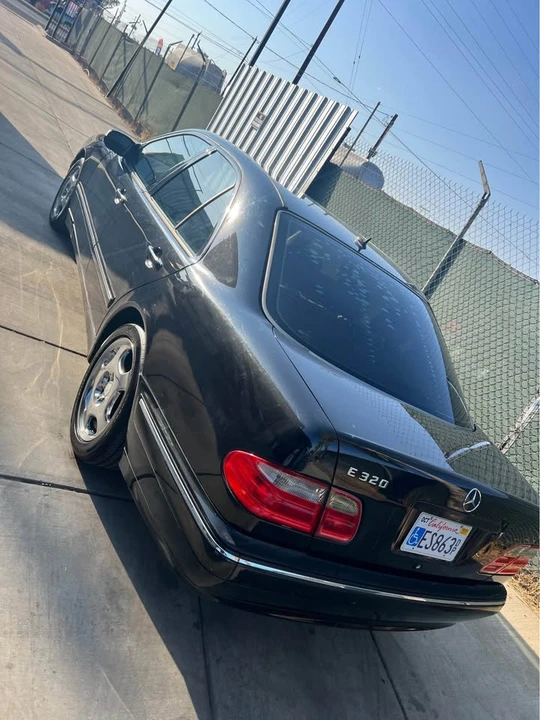 2002 Mercedes-Benz W210 E-Class - Image 10 of 12