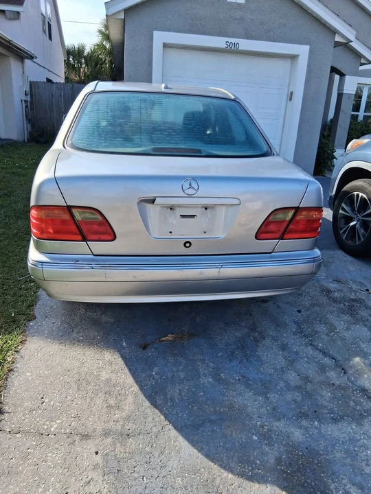 2002 Mercedes-Benz W210 E-Class - Image 4 of 8