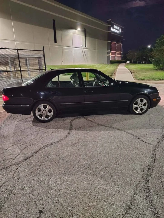 2002 Mercedes-Benz W210 E-Class - Image 3 of 12