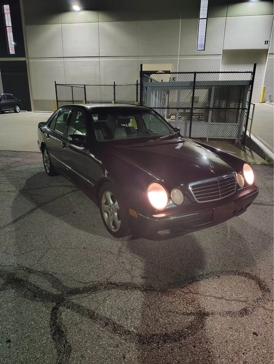 2002 Mercedes-Benz W210 E-Class - Image 4 of 12