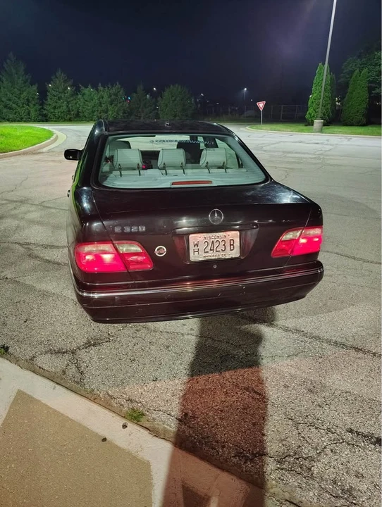 2002 Mercedes-Benz W210 E-Class - Image 2 of 12