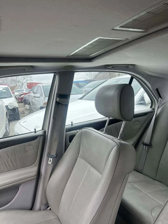 2002 Mercedes-Benz W210 E-Class - Image 9 of 12