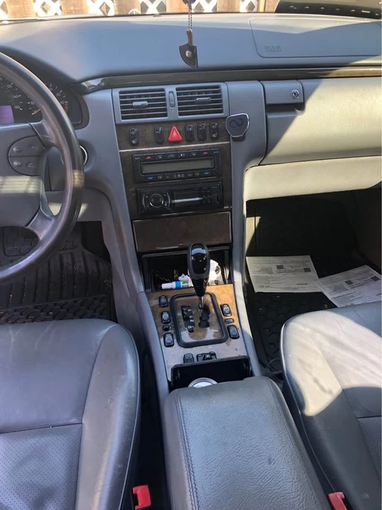2002 Mercedes-Benz W210 E-Class - Image 5 of 18