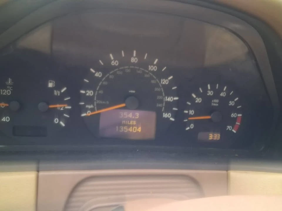 2002 Mercedes-Benz W210 E-Class - Image 10 of 11