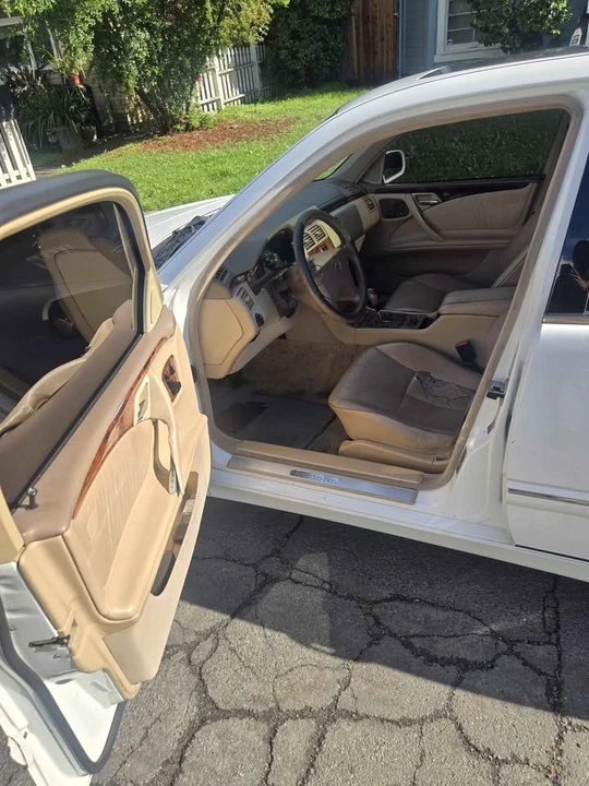 2002 Mercedes-Benz W210 E-Class - Image 5 of 11