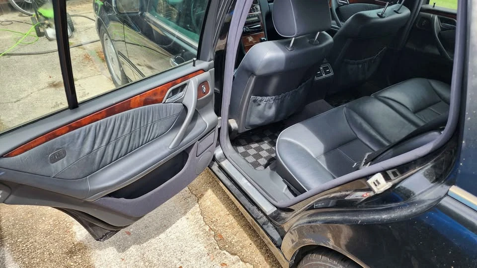 2002 Mercedes-Benz W210 E-Class - Image 10 of 16