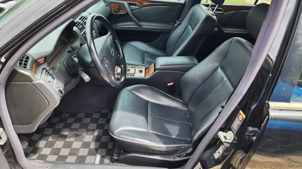 2002 Mercedes-Benz W210 E-Class - Image 9 of 16