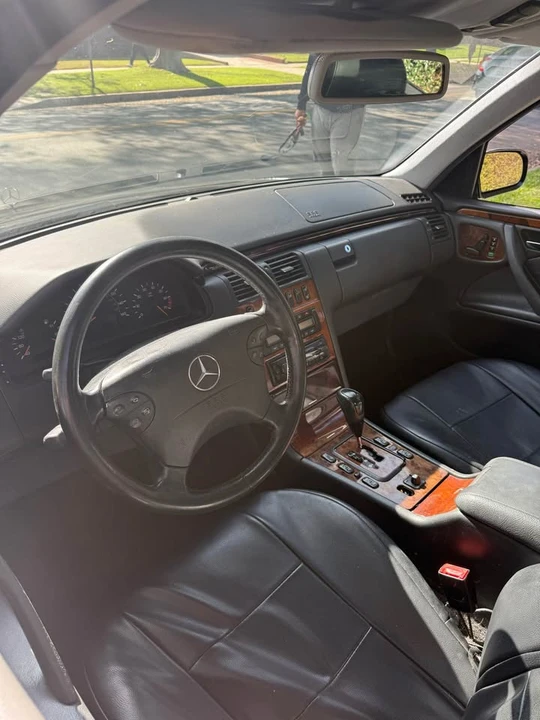 2002 Mercedes-Benz W210 E-Class - Image 4 of 6