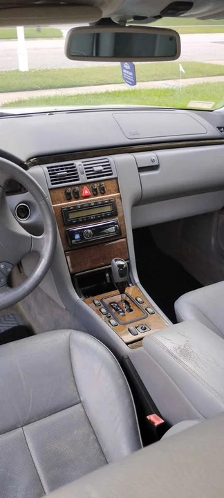 2002 Mercedes-Benz W210 E-Class - Image 9 of 12
