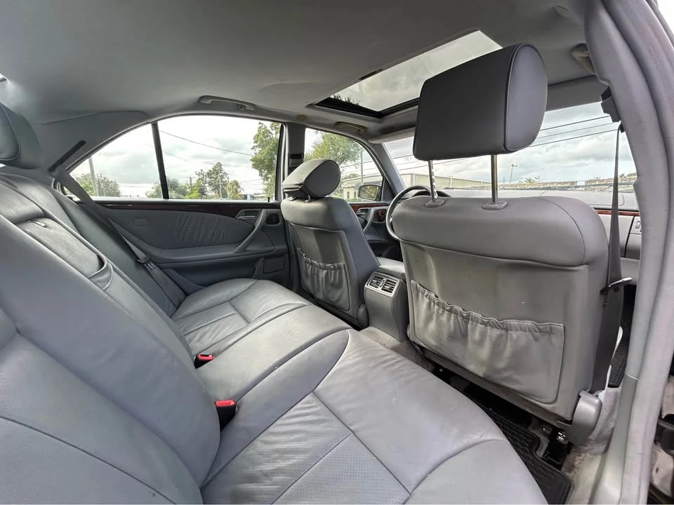 2002 Mercedes-Benz W210 E-Class - Image 10 of 11