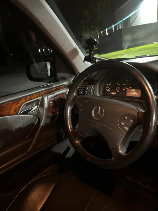 2002 Mercedes-Benz W210 E-Class - Image 16 of 18