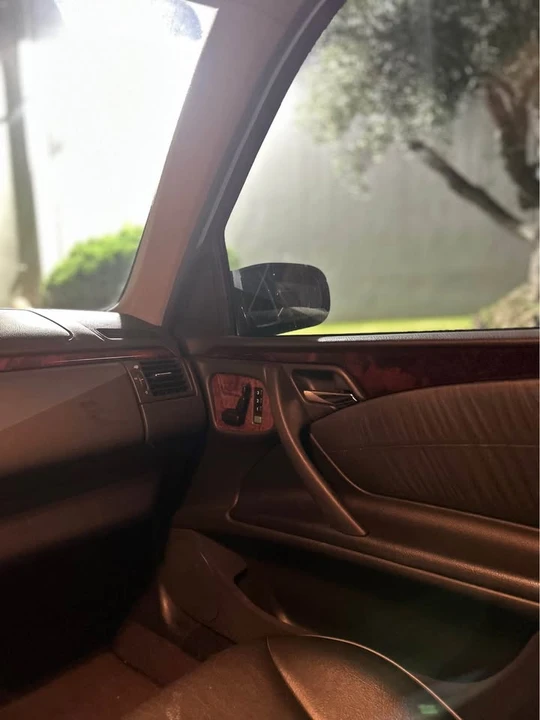 2002 Mercedes-Benz W210 E-Class - Image 14 of 18