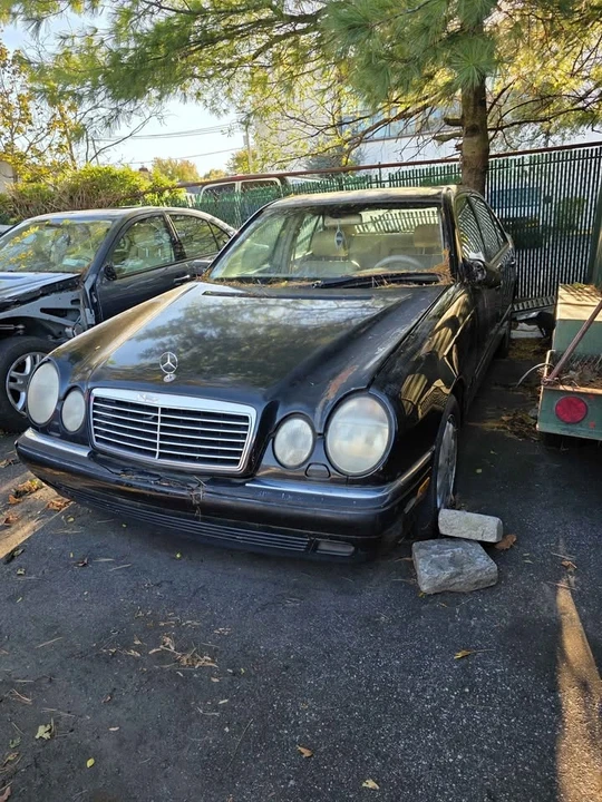 2002 Mercedes-Benz W210 E 36 & E 50 & E 55 & E 60 AMG - Image 10 of 11