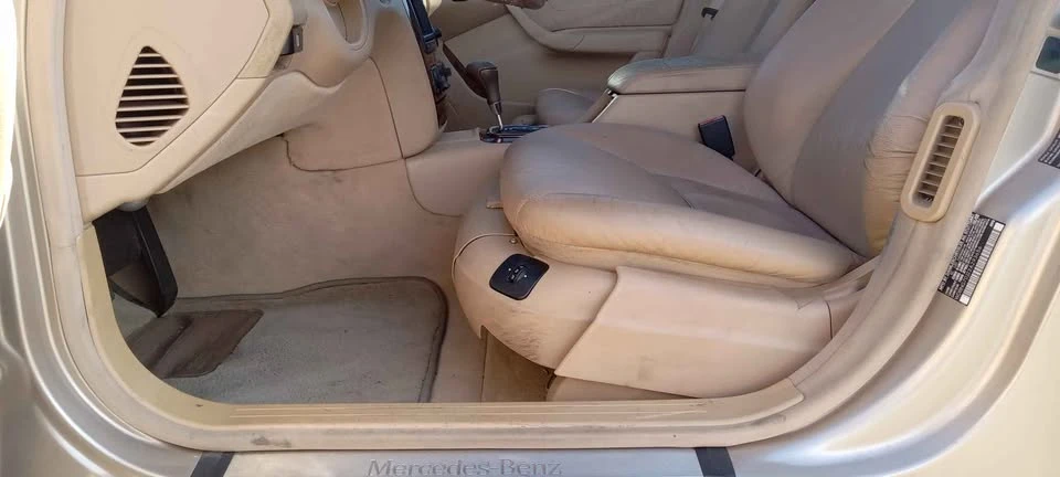 2002 Mercedes-Benz W220 S-Class - Image 13 of 17