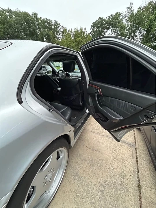 2002 Mercedes-Benz W220 S-Class - Image 12 of 20