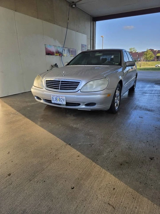 2002 Mercedes-Benz W220 S-Class - Image 3 of 12