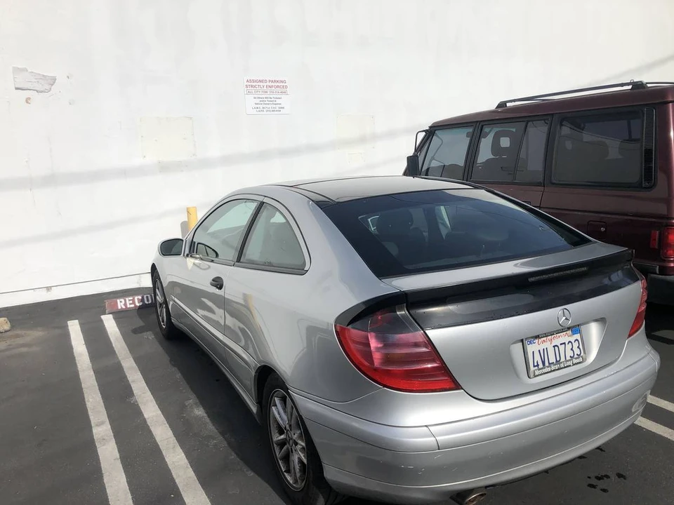 2002 Mercedes-Benz W203 C-Class - Image 2 of 3