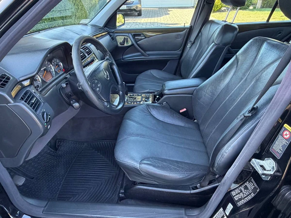 2002 Mercedes-Benz W210 E 36 & E 50 & E 55 & E 60 AMG - Image 11 of 17